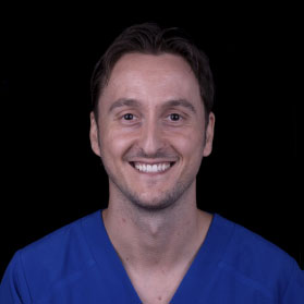 Dr. Rubén Agustín